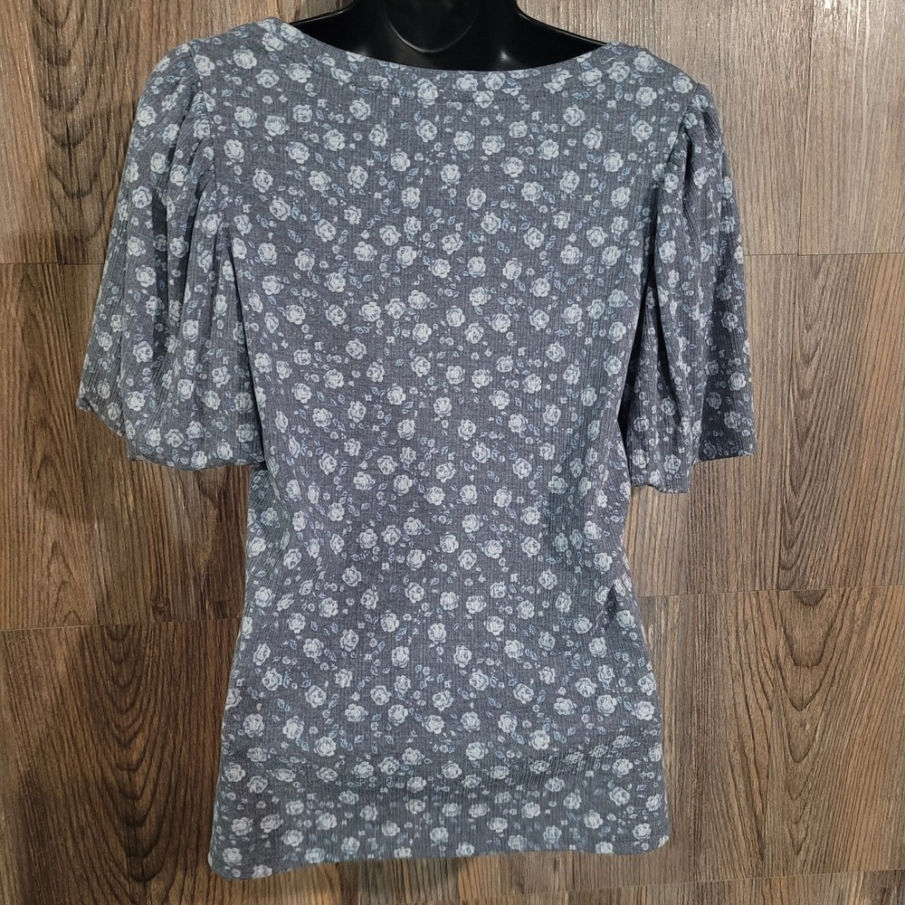 Lauren Conrad Floral Blouse Sz M Muted Blue Sweetheart Neck Puff Sleeve Feminine - Picture 9 of 13